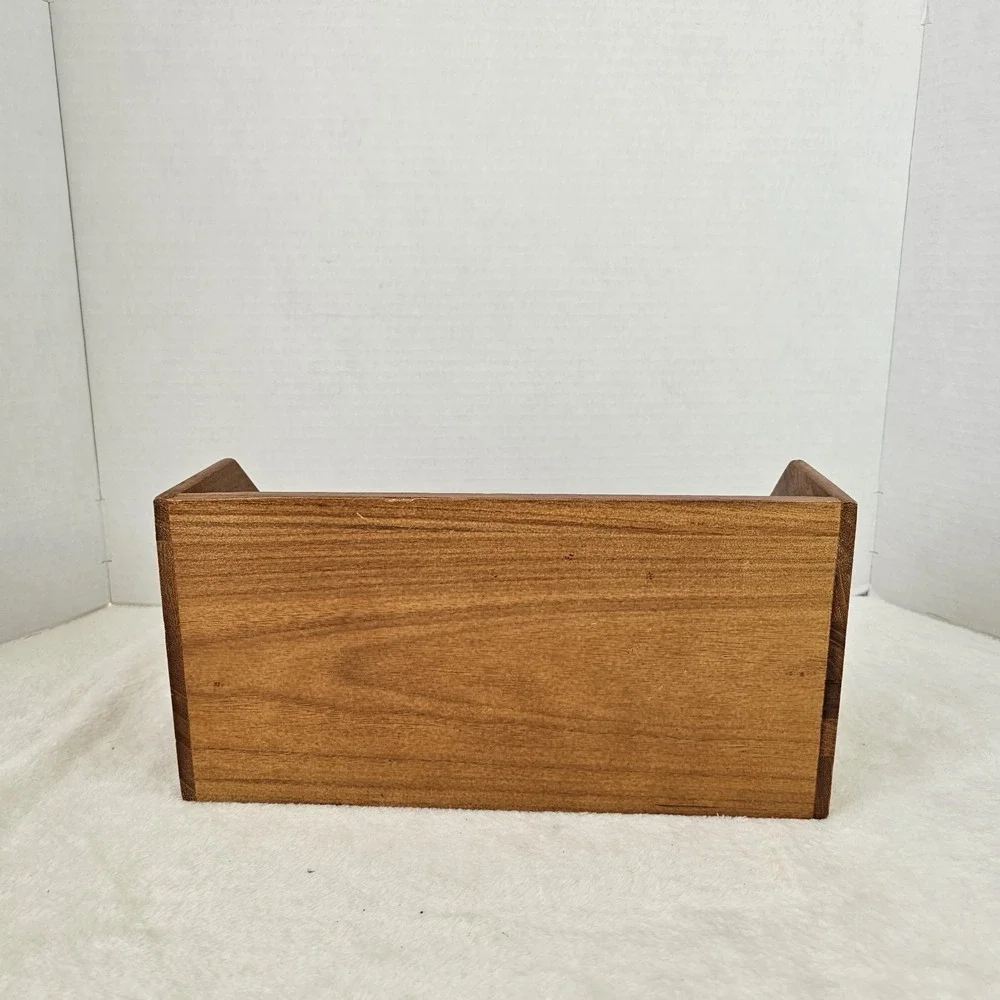 Vintage Bill Box Organized! From Days 1 To 31! Has Drawer On The Bottom!